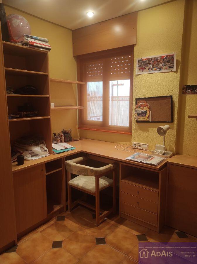 For sale of flat in Almoines