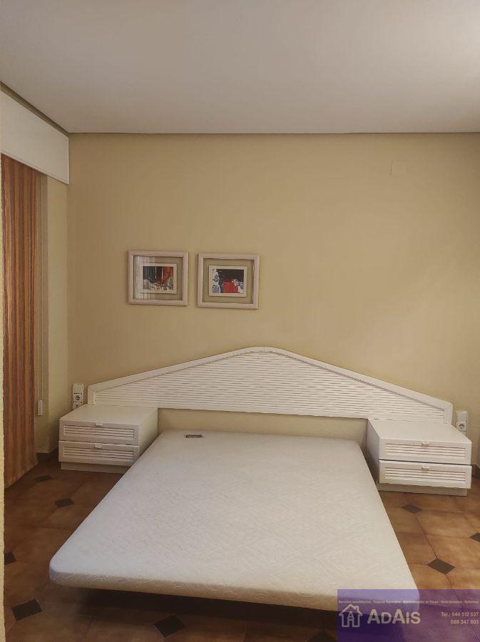 For sale of flat in Almoines