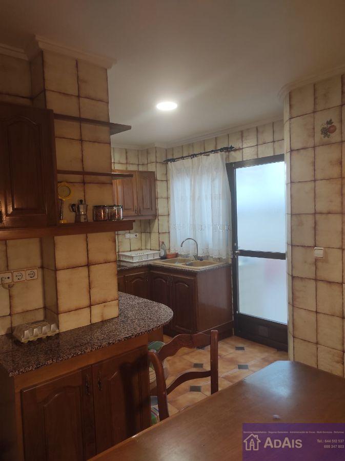 For sale of flat in Almoines