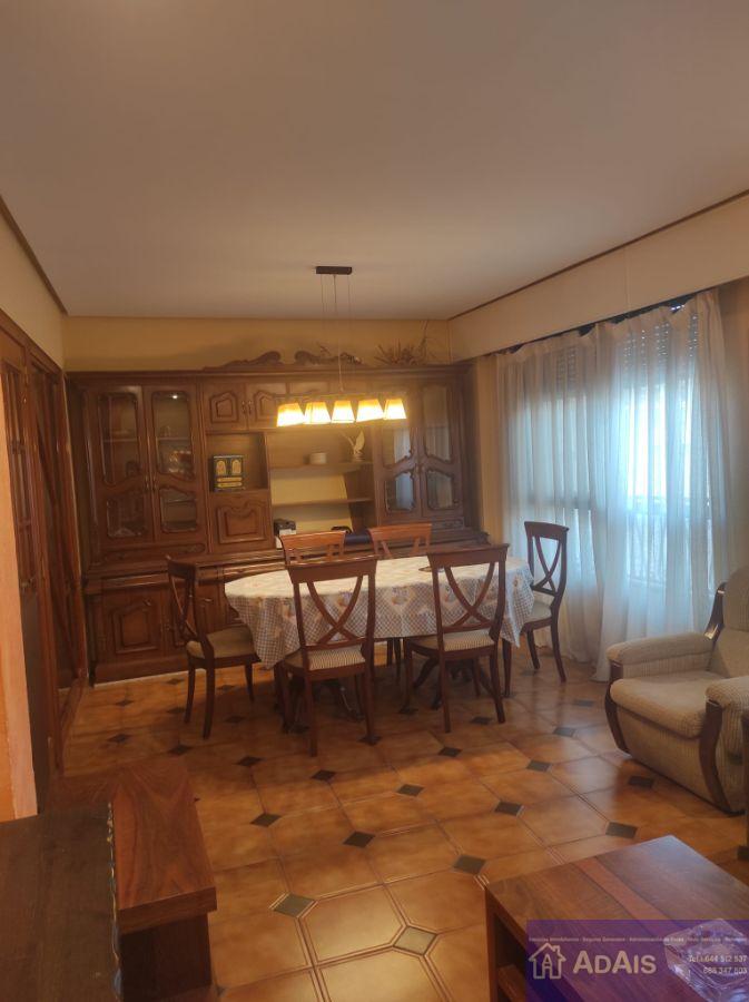 For sale of flat in Almoines