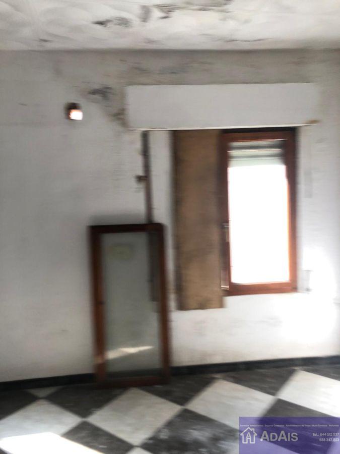 For sale of house in Oliva