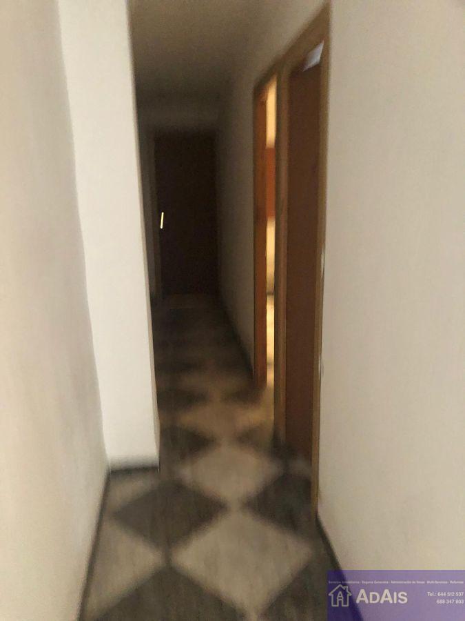 For sale of house in Oliva