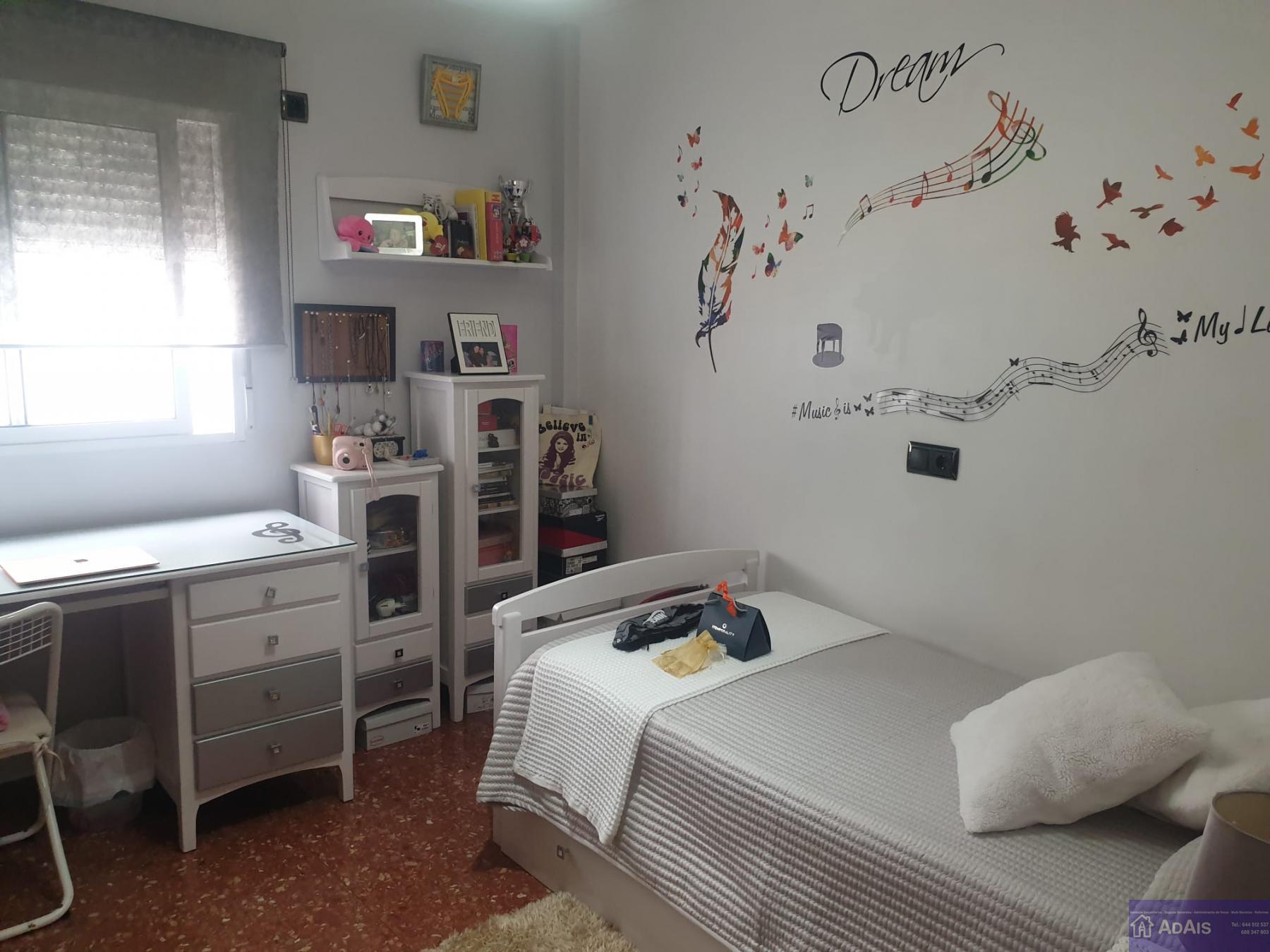 For sale of flat in Gandia