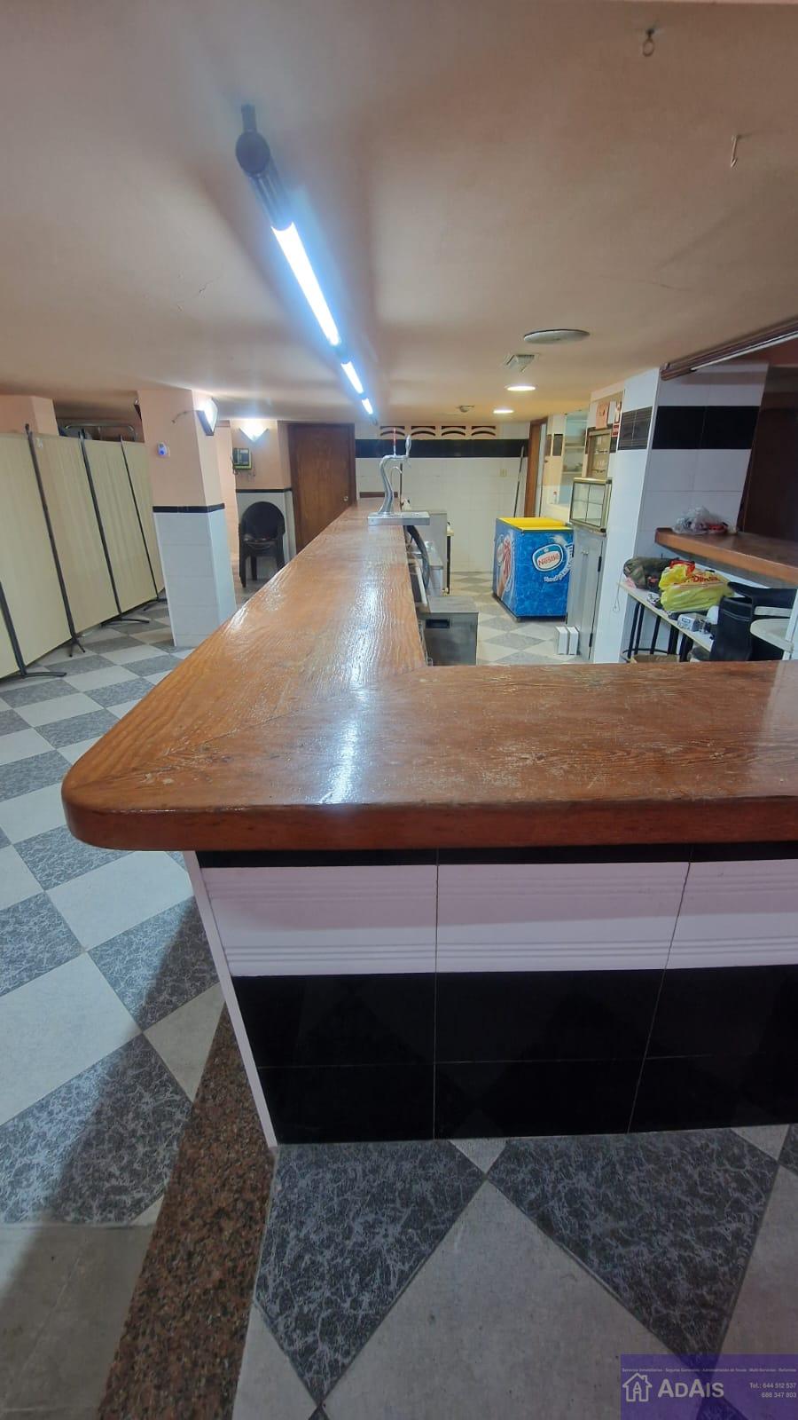 For sale of commercial in Gandia