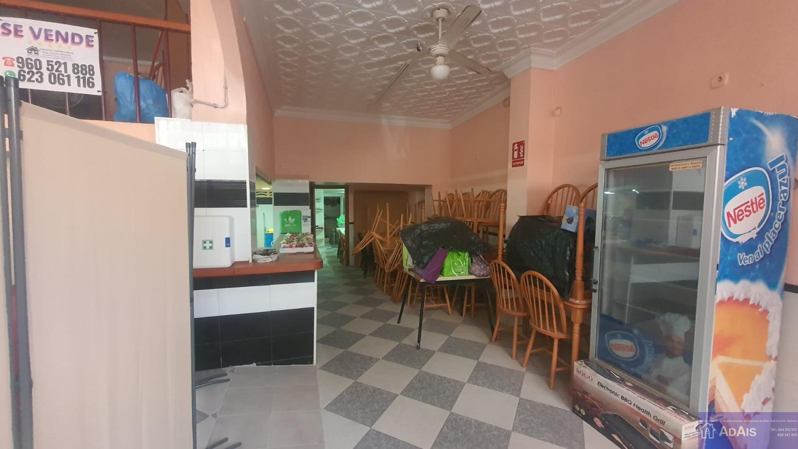 For sale of commercial in Gandia