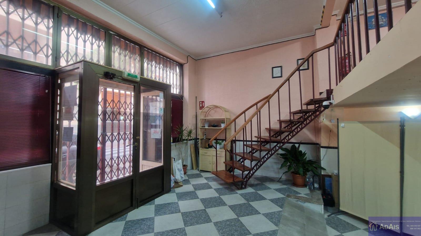 For sale of ground floor in Gandia