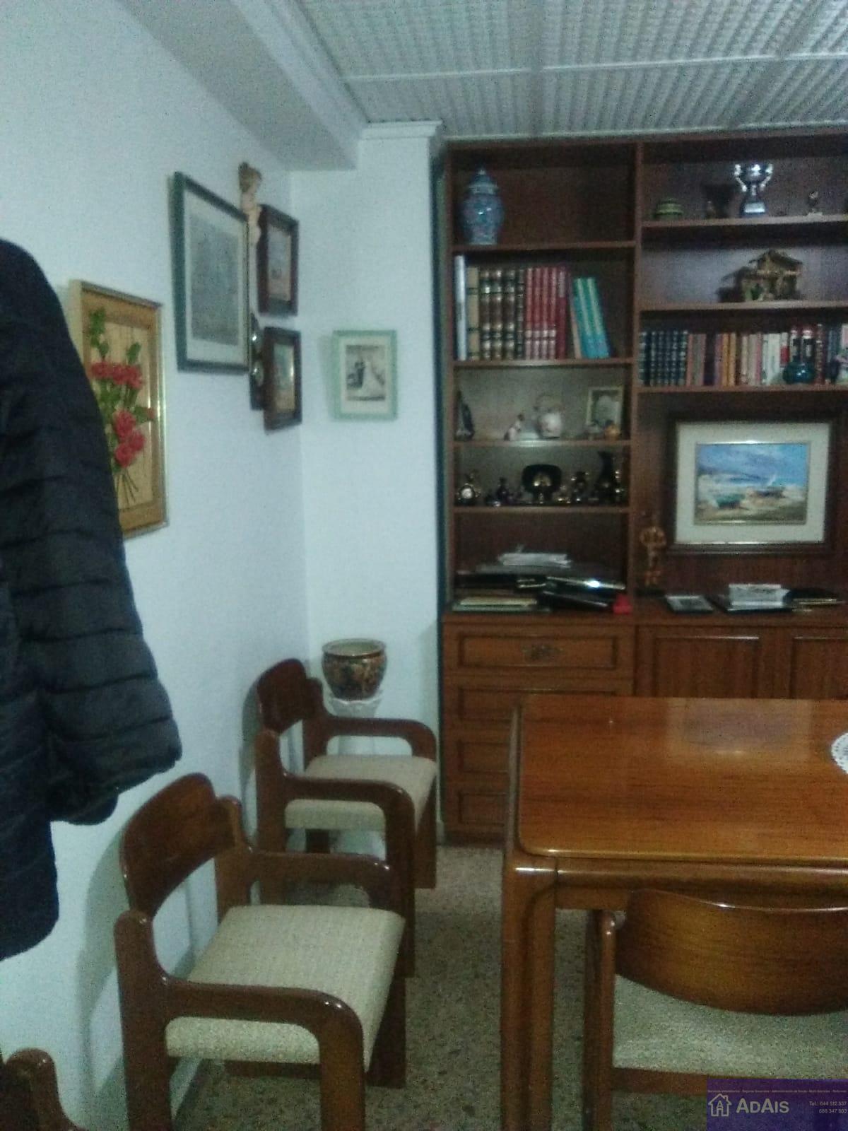 For sale of flat in Gandia