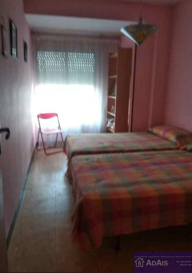 For sale of flat in Oliva