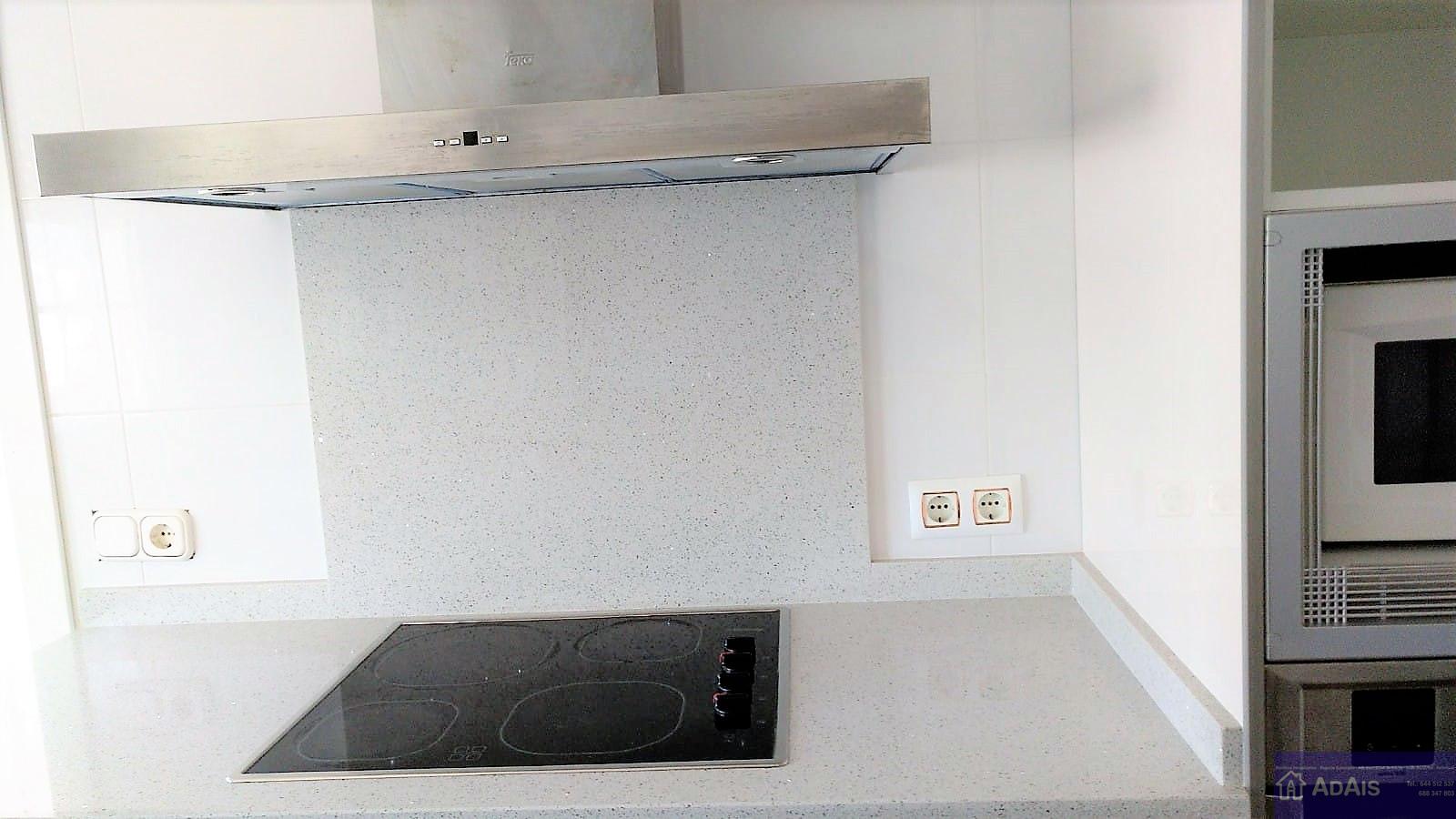 For sale of penthouse in Gandia