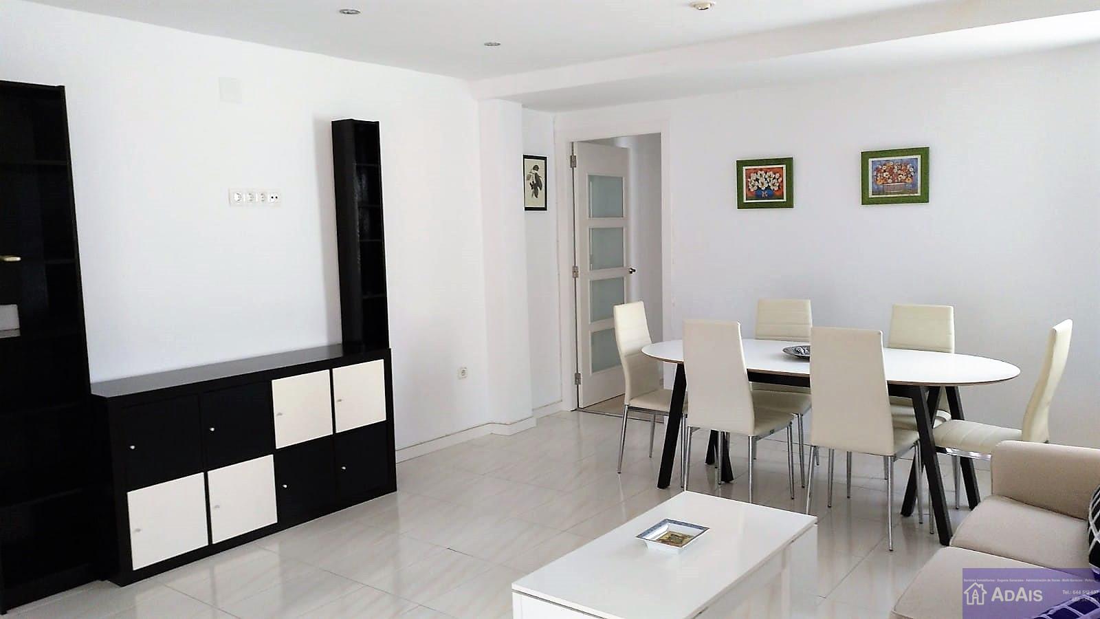 For sale of penthouse in Gandia
