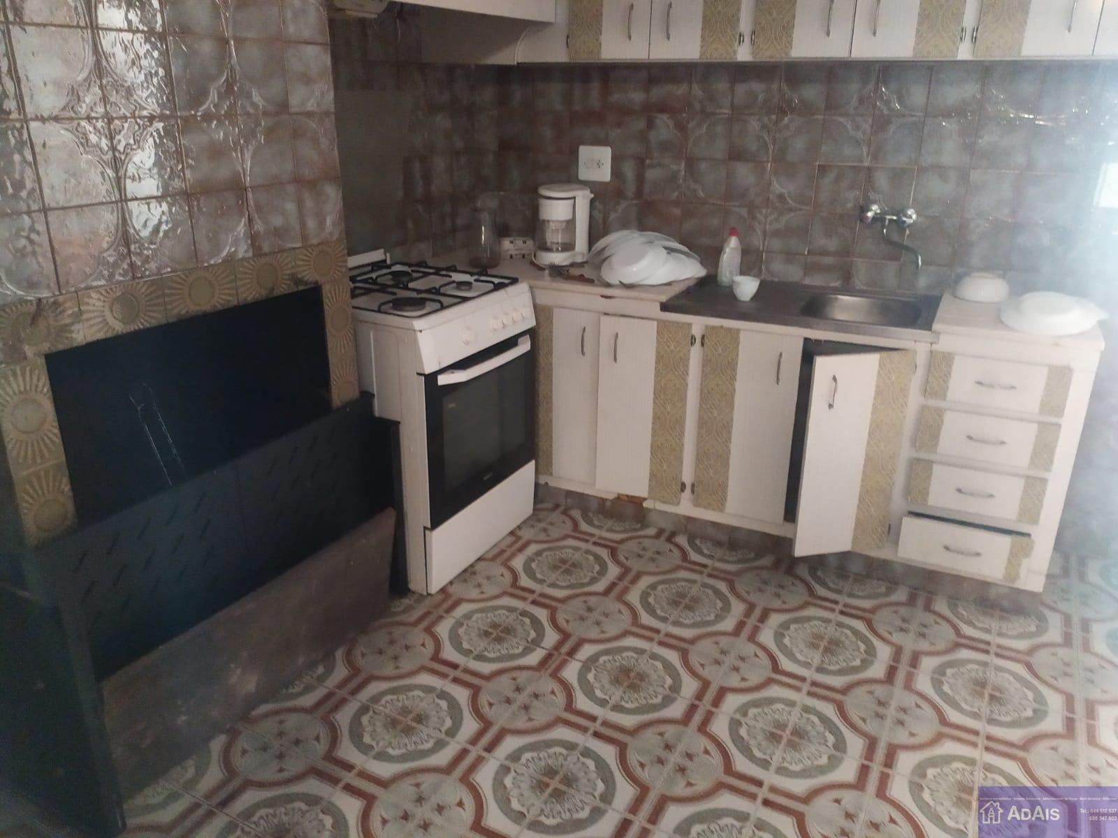 For sale of house in Oliva