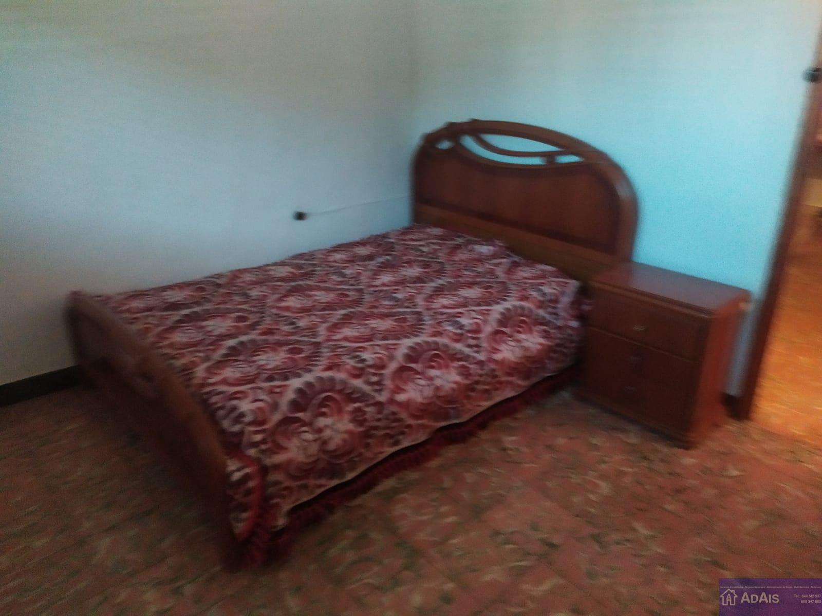 For sale of house in Oliva