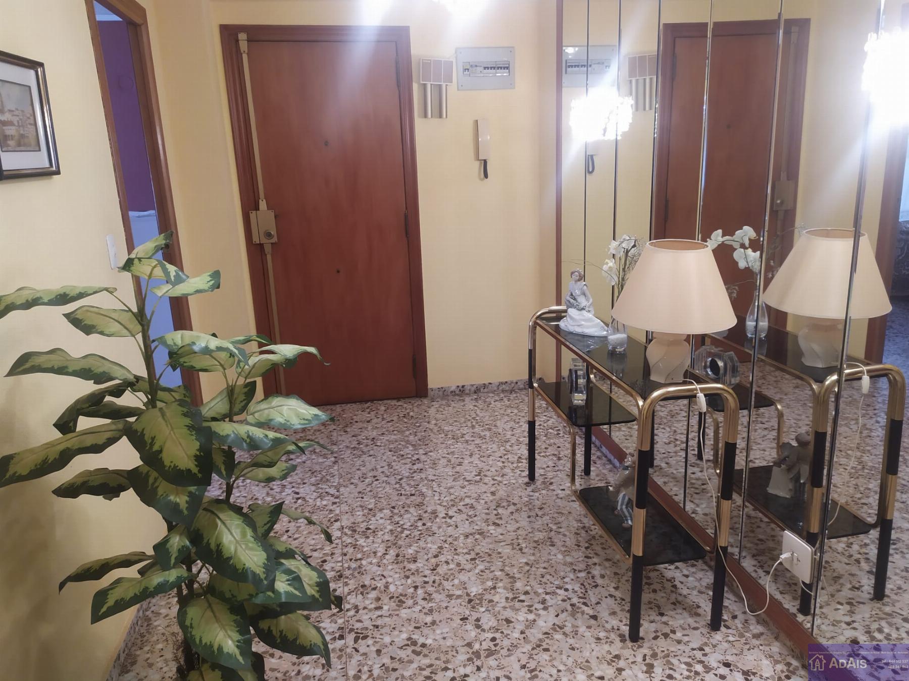 For sale of flat in Gandia
