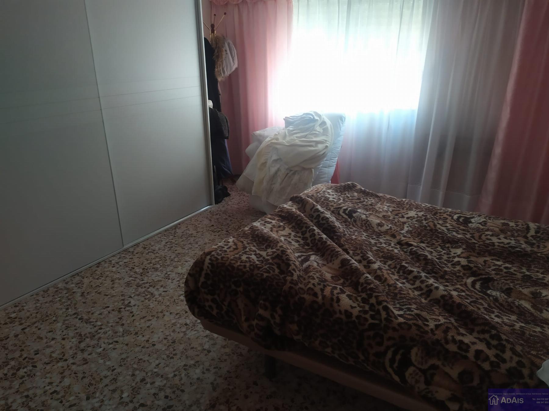For sale of flat in Gandia