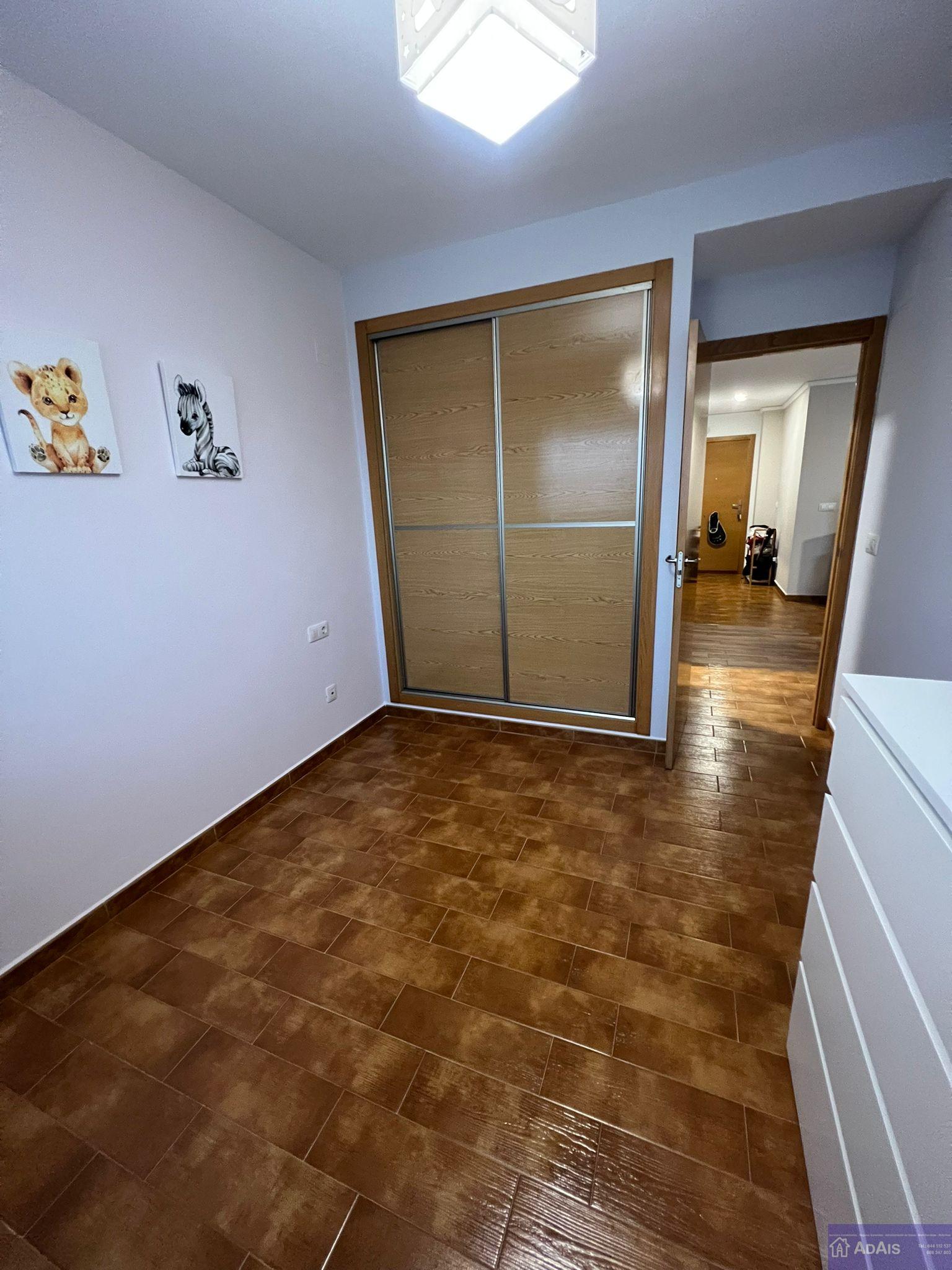 For sale of duplex in Gandia
