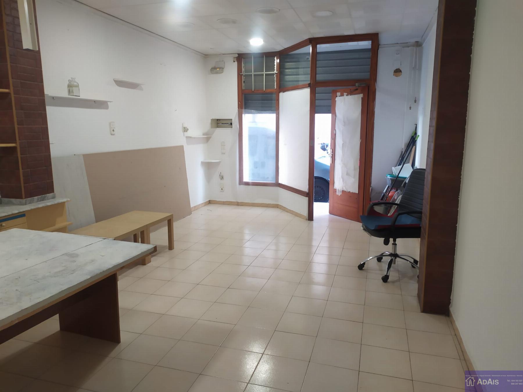 For rent of commercial in Gandia