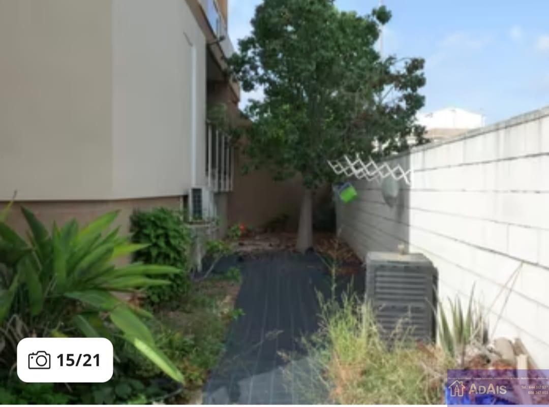 Venta de chalet en Beniarjó