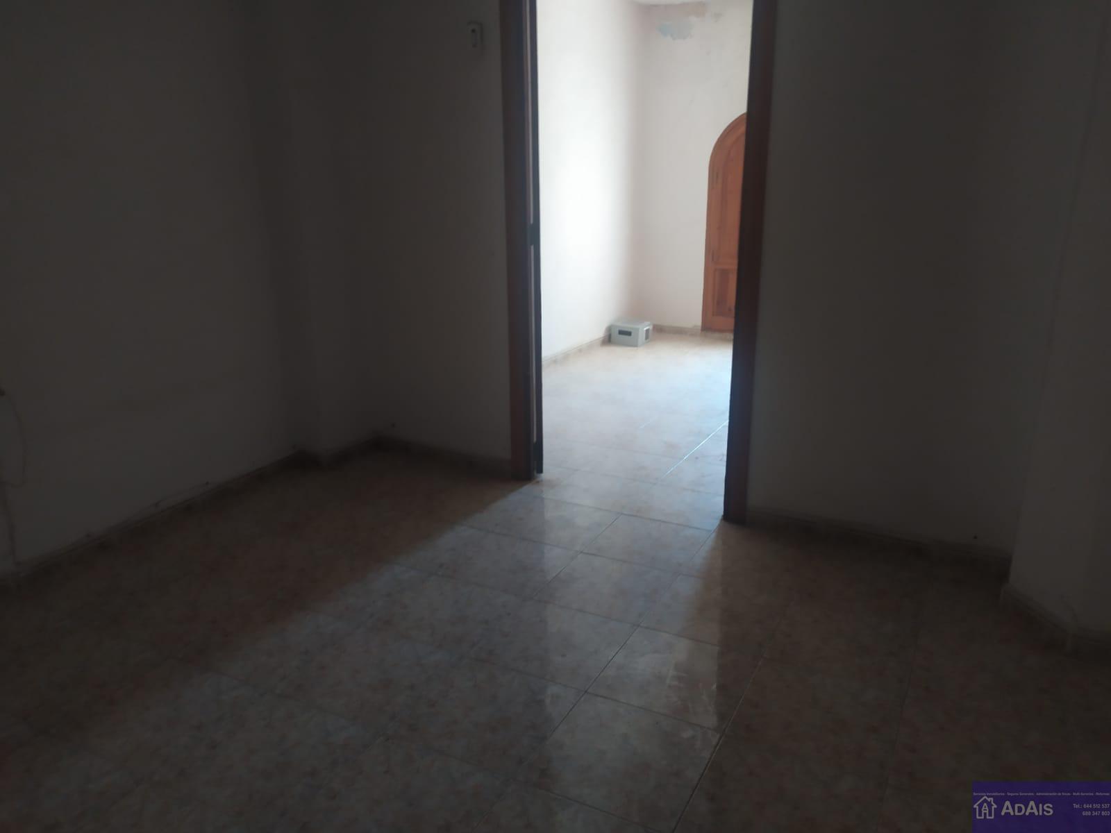 For sale of house in Gandia