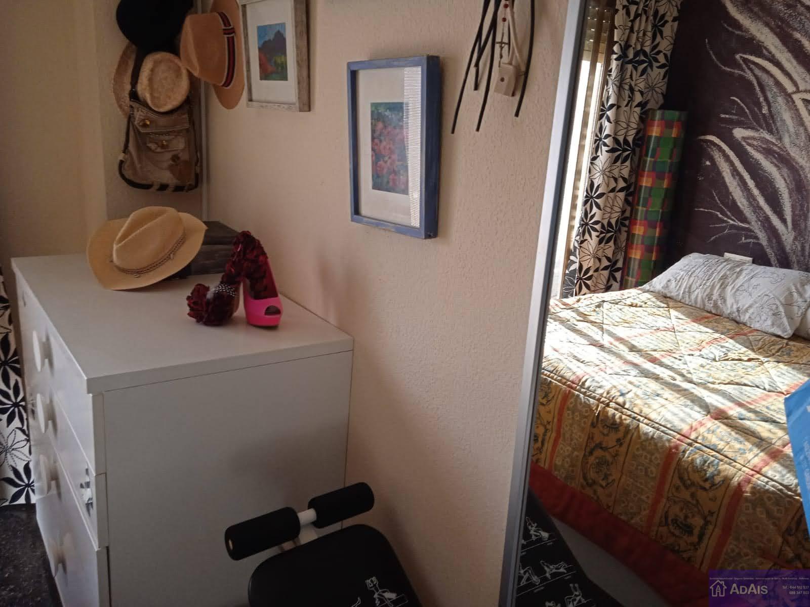 For sale of duplex in Gandia