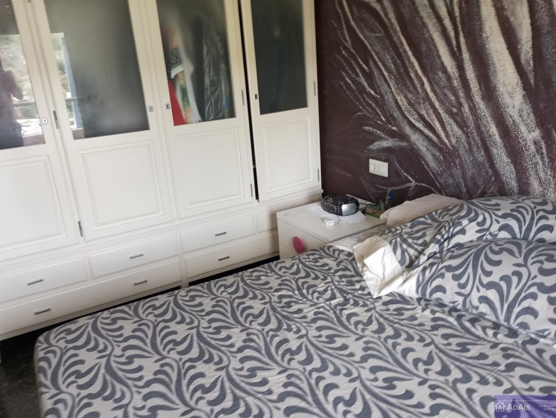 For sale of duplex in Gandia