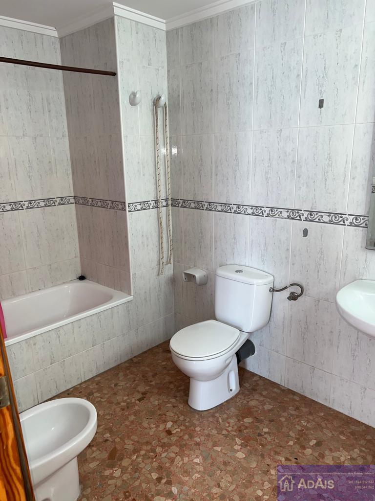 For sale of flat in Oliva