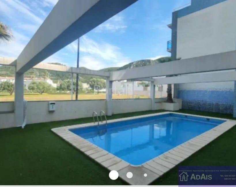 For sale of ground floor in Xeresa