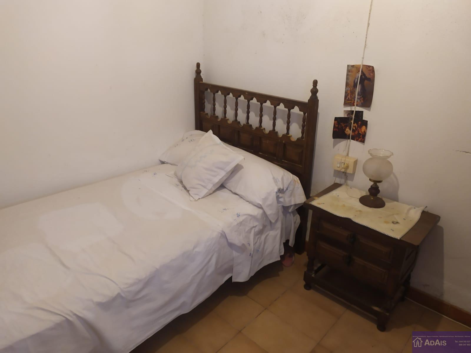 For sale of house in Beniarjó