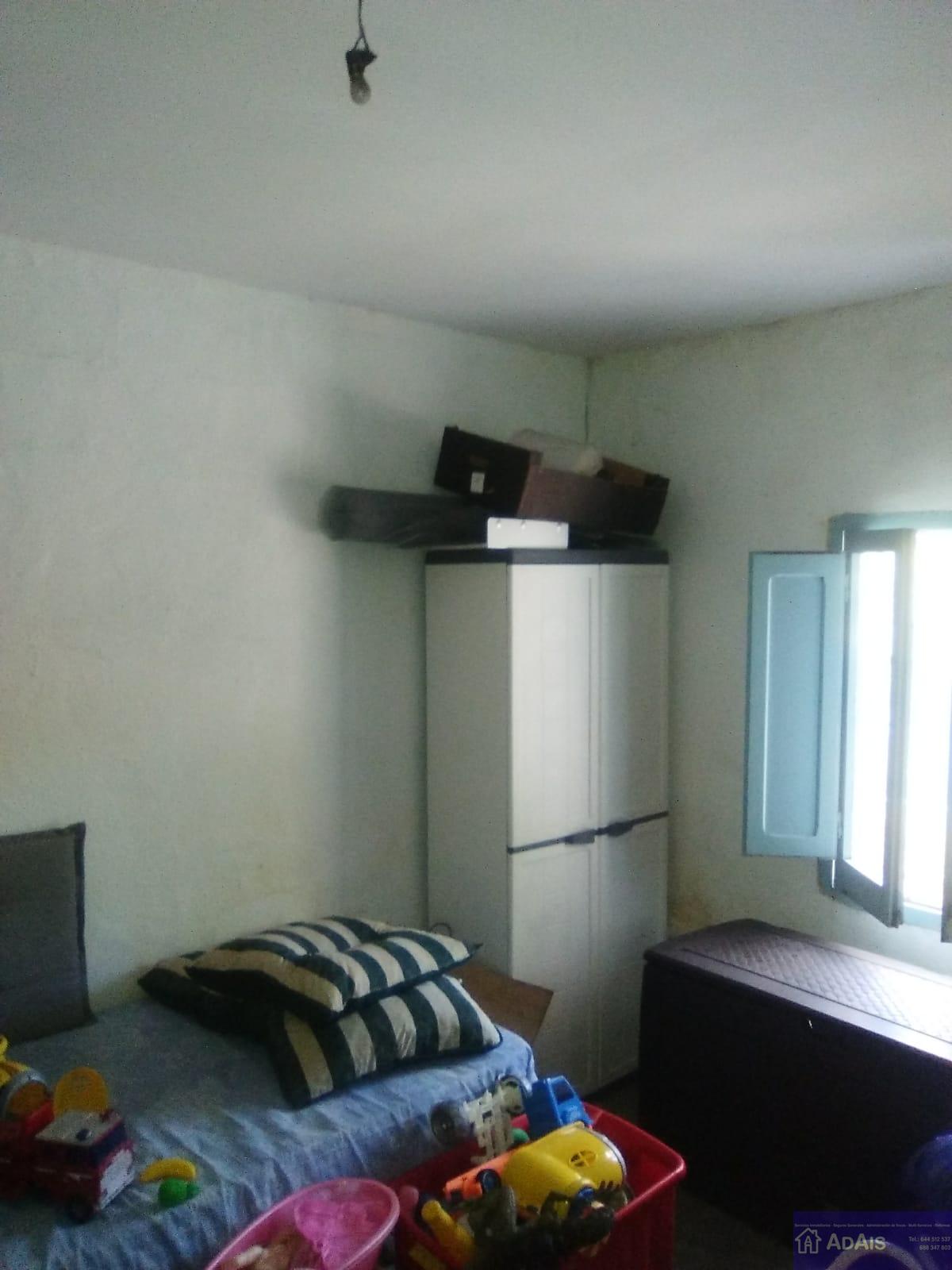 For sale of chalet in Gandia