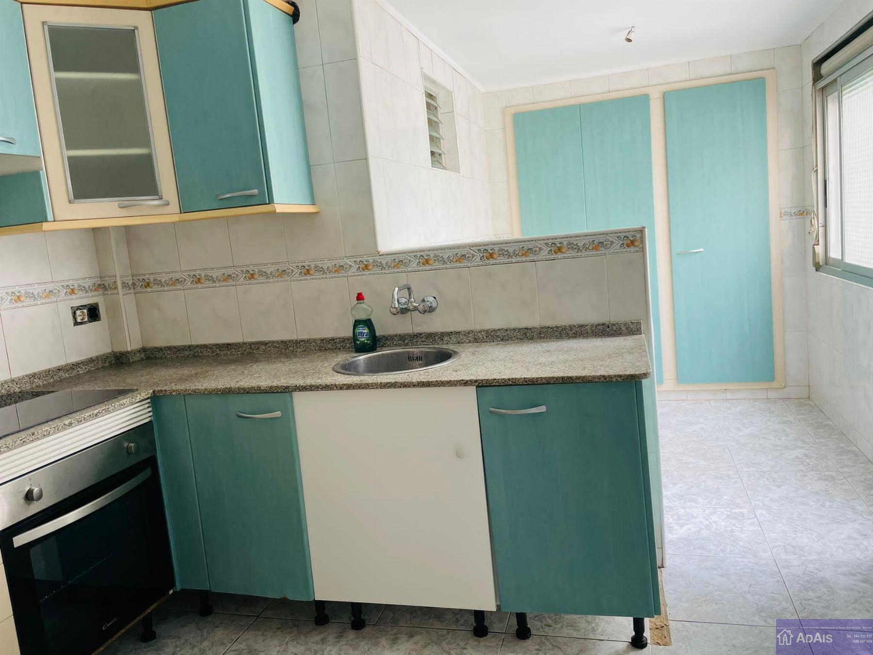 For sale of flat in Gandia