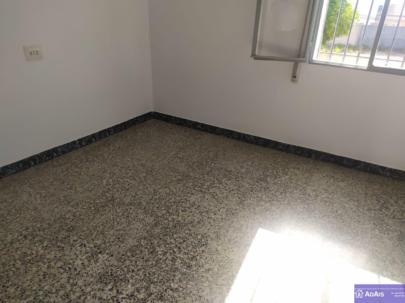 For sale of building in Gandia