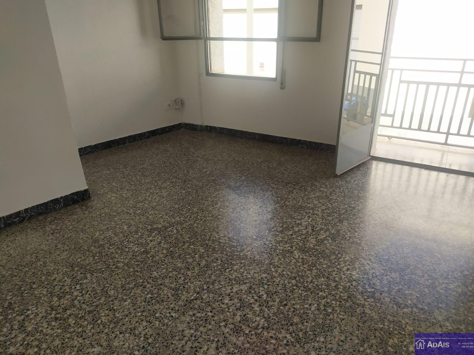 For sale of building in Gandia