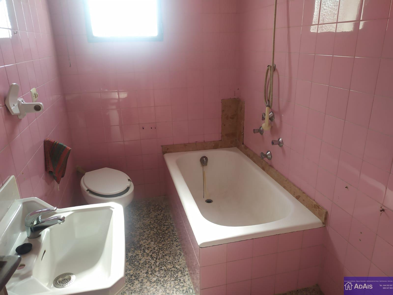 For sale of building in Gandia