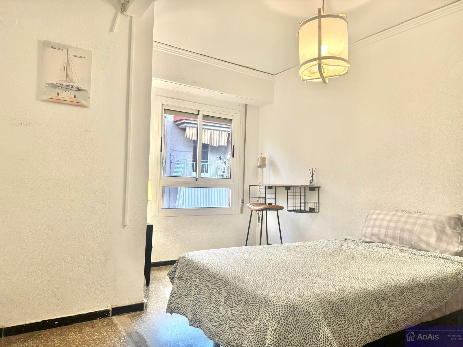 For rent of room in Gandia