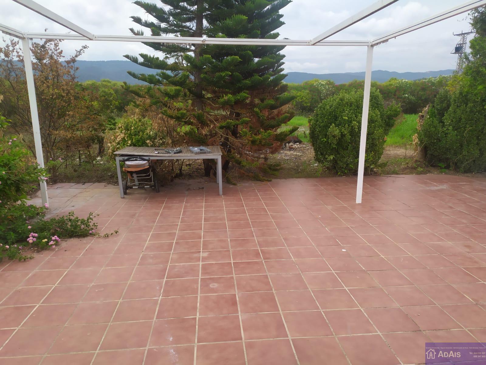 Venta de chalet en La Font d en Carròs