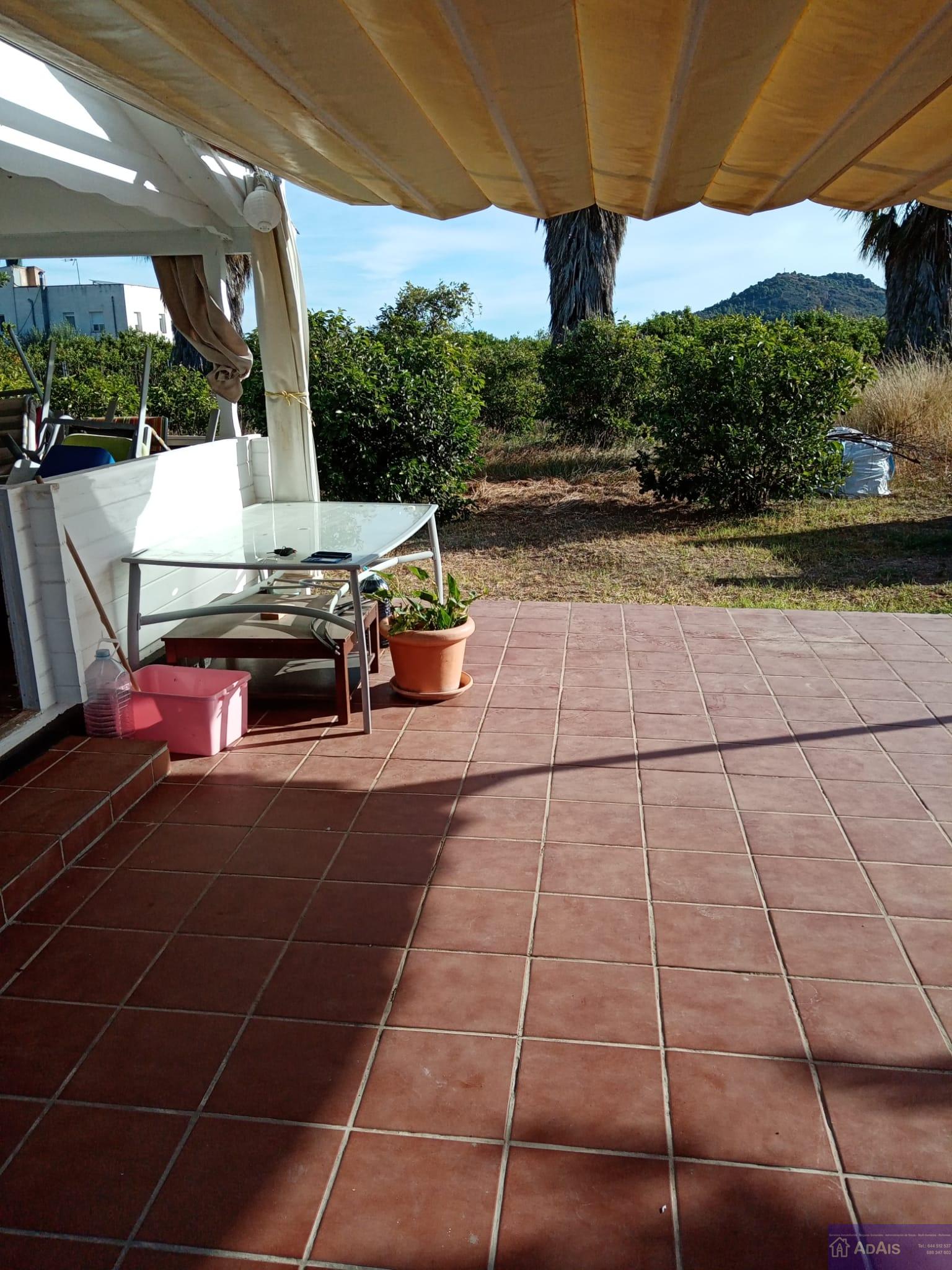 Venta de chalet en La Font d en Carròs