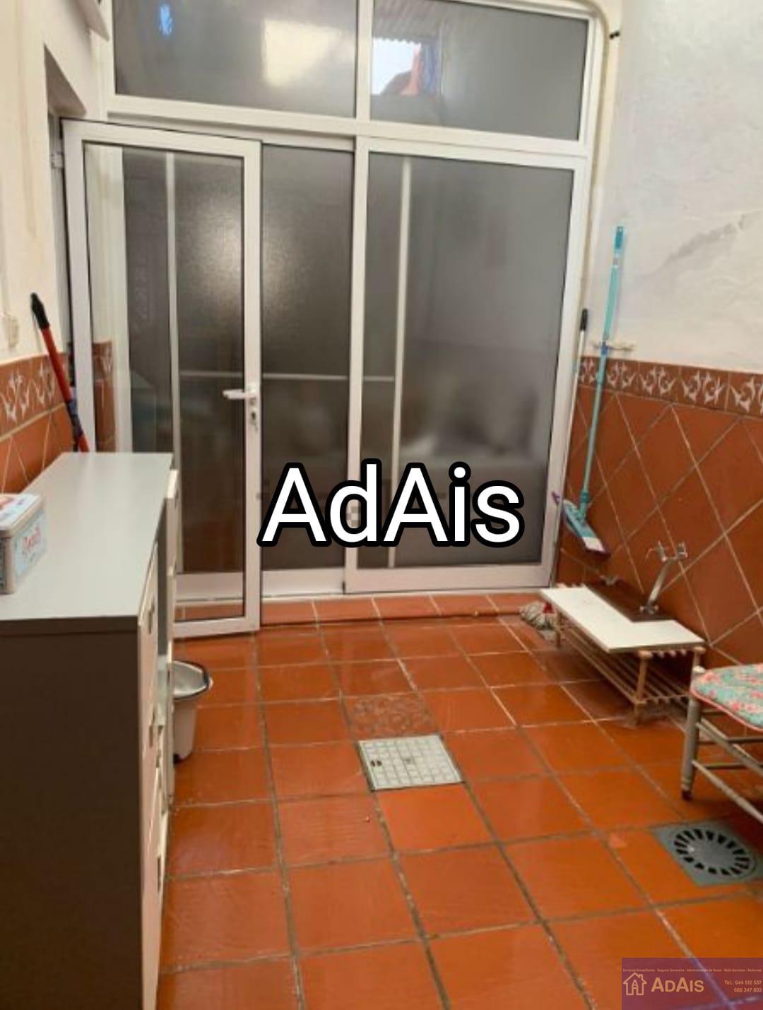 Venta de casa en La Font d en Carròs