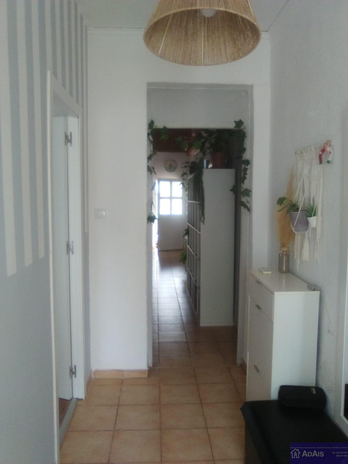 For sale of chalet in Gandia