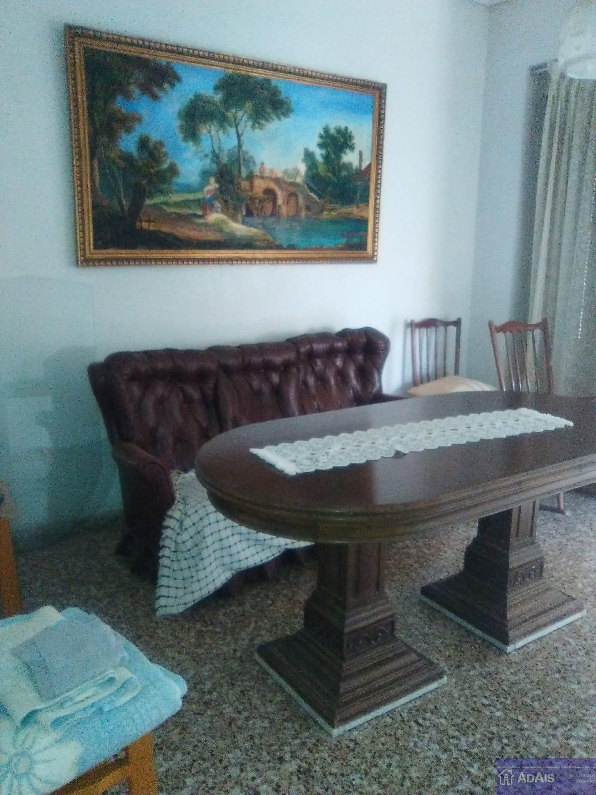 For sale of flat in Villalonga
