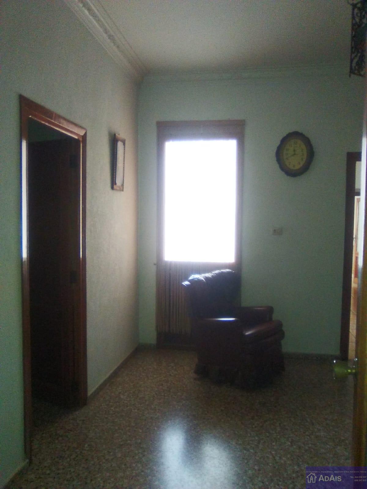 For sale of flat in Villalonga