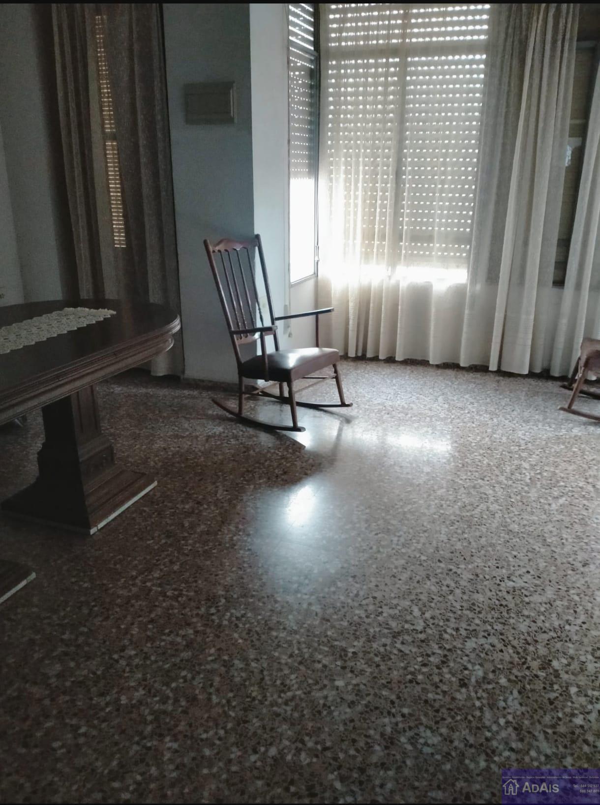 For sale of flat in Villalonga