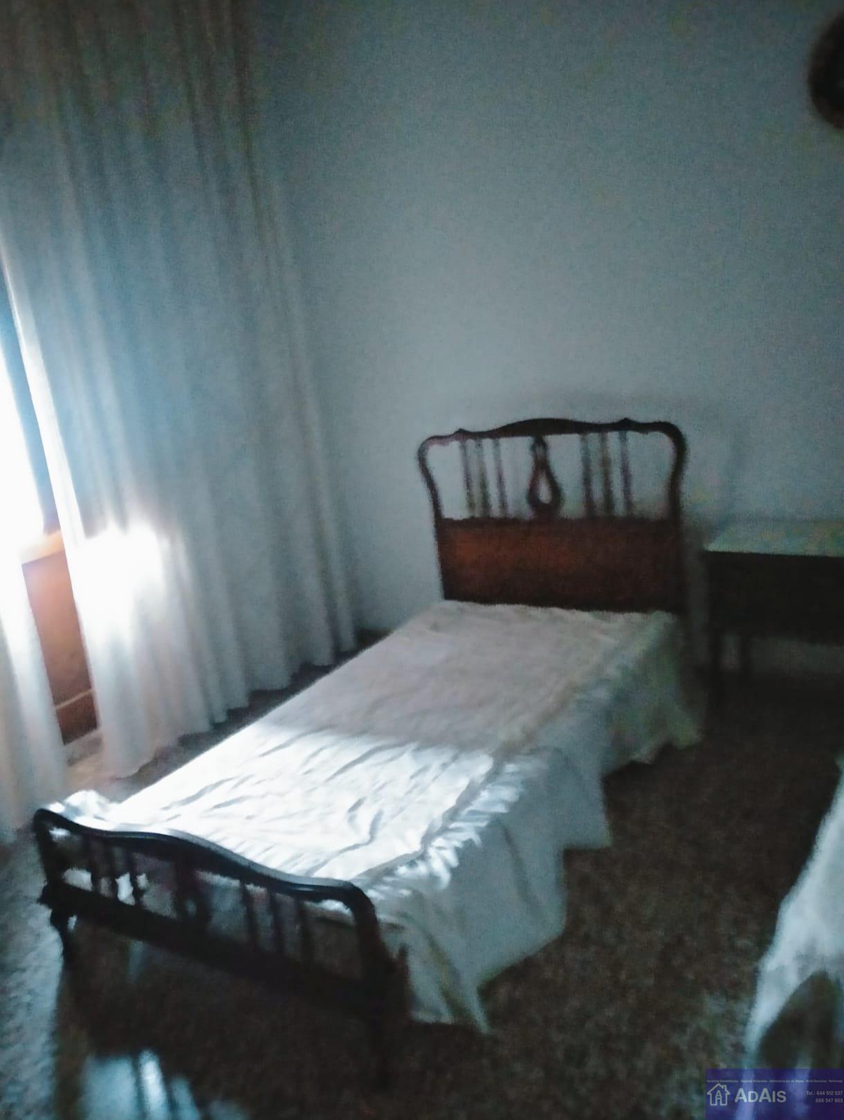 For sale of flat in Villalonga