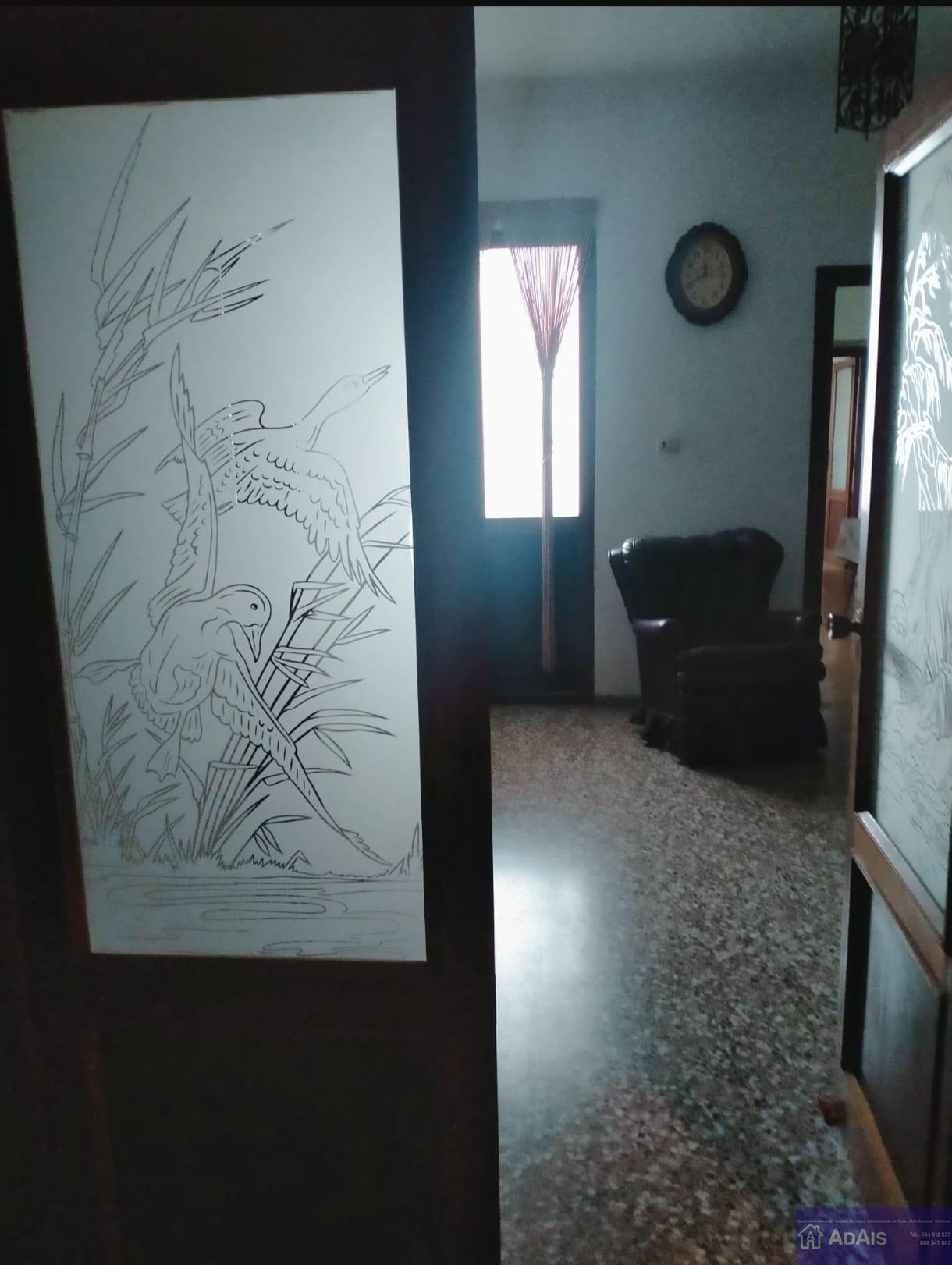 For sale of flat in Villalonga