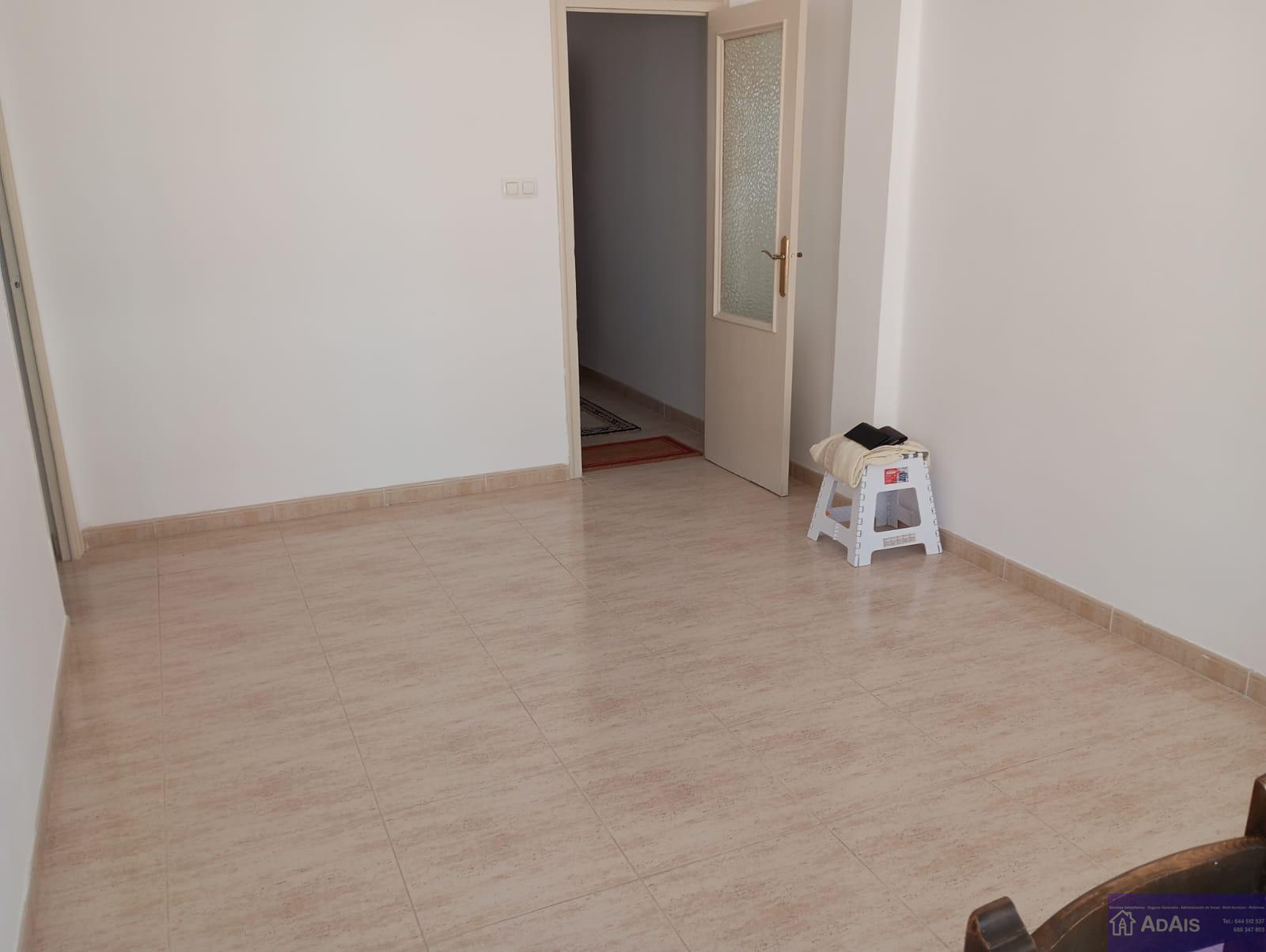 For sale of flat in Gandia