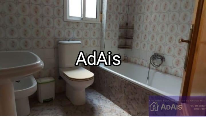 For sale of ground floor in Gandia