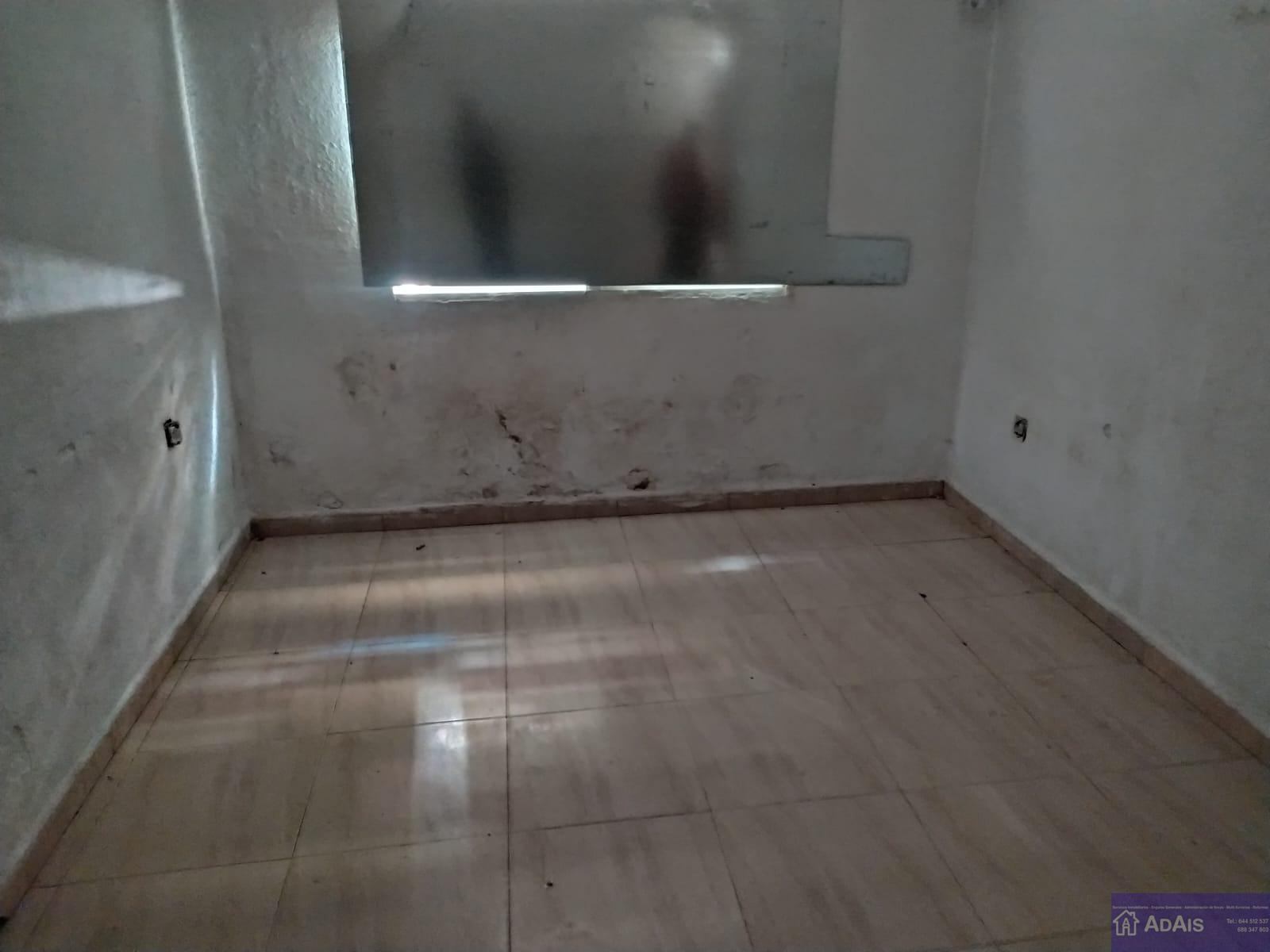 Venta de planta baja en Gandia