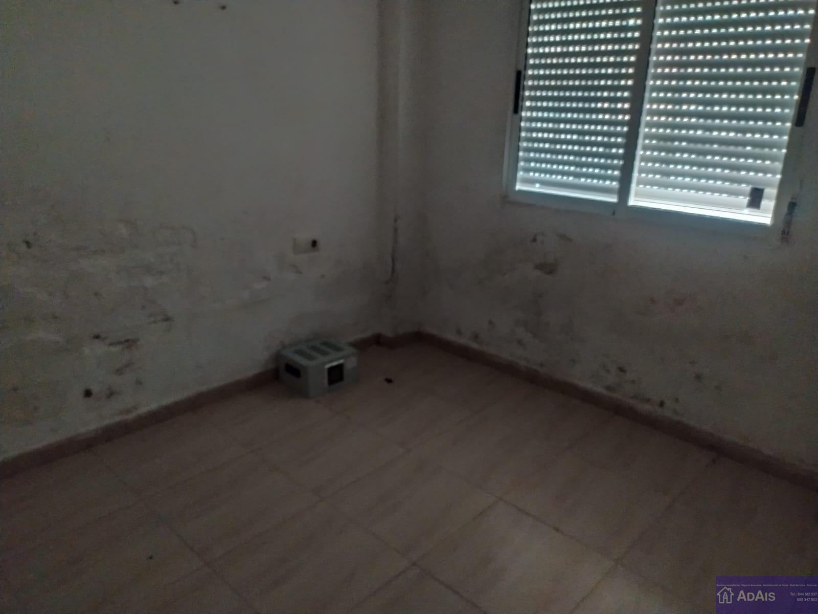 Venta de planta baja en Gandia