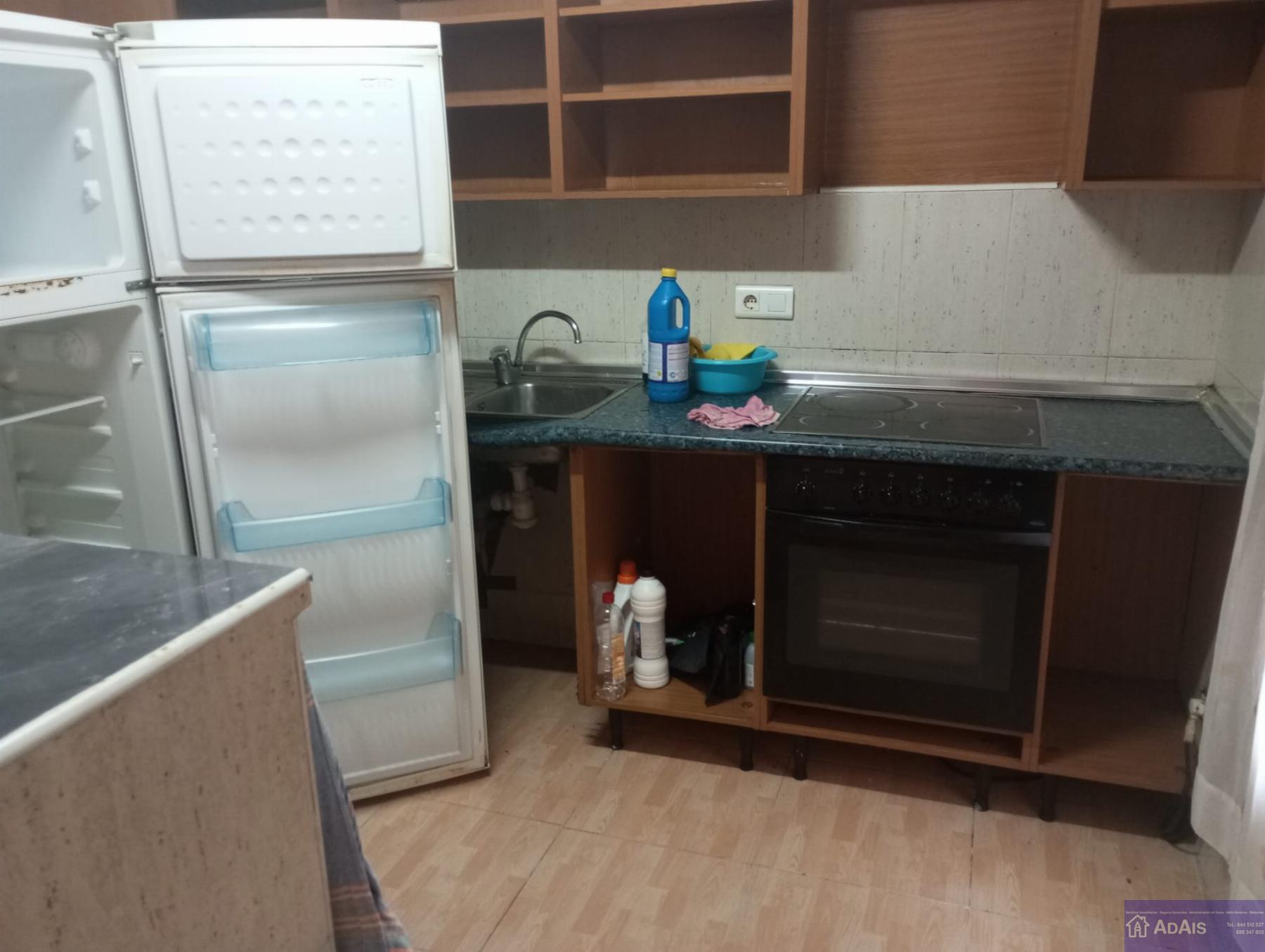 For sale of ground floor in Gandia