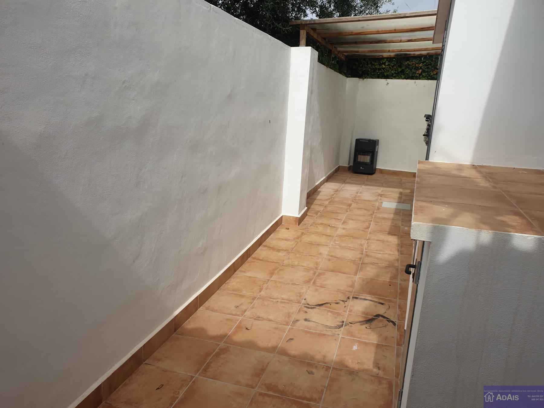 For sale of chalet in Oliva