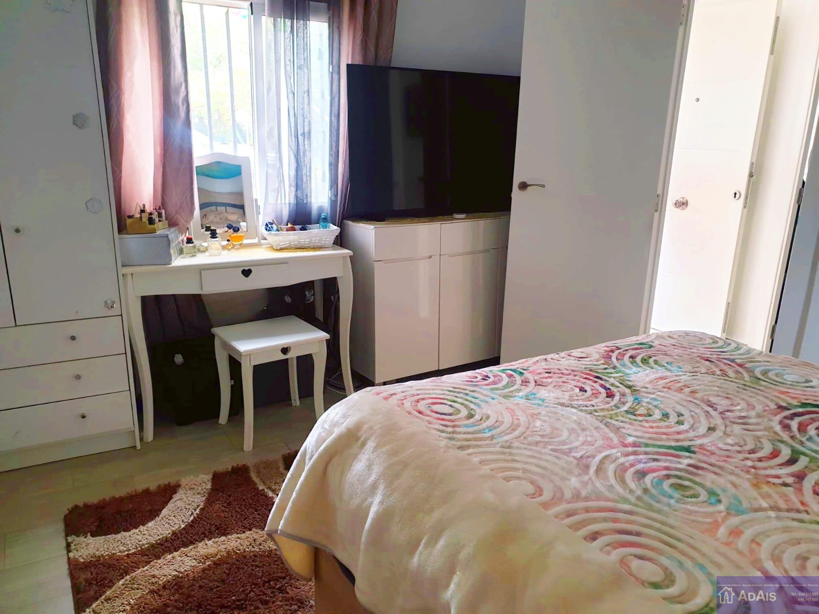 For sale of chalet in Oliva