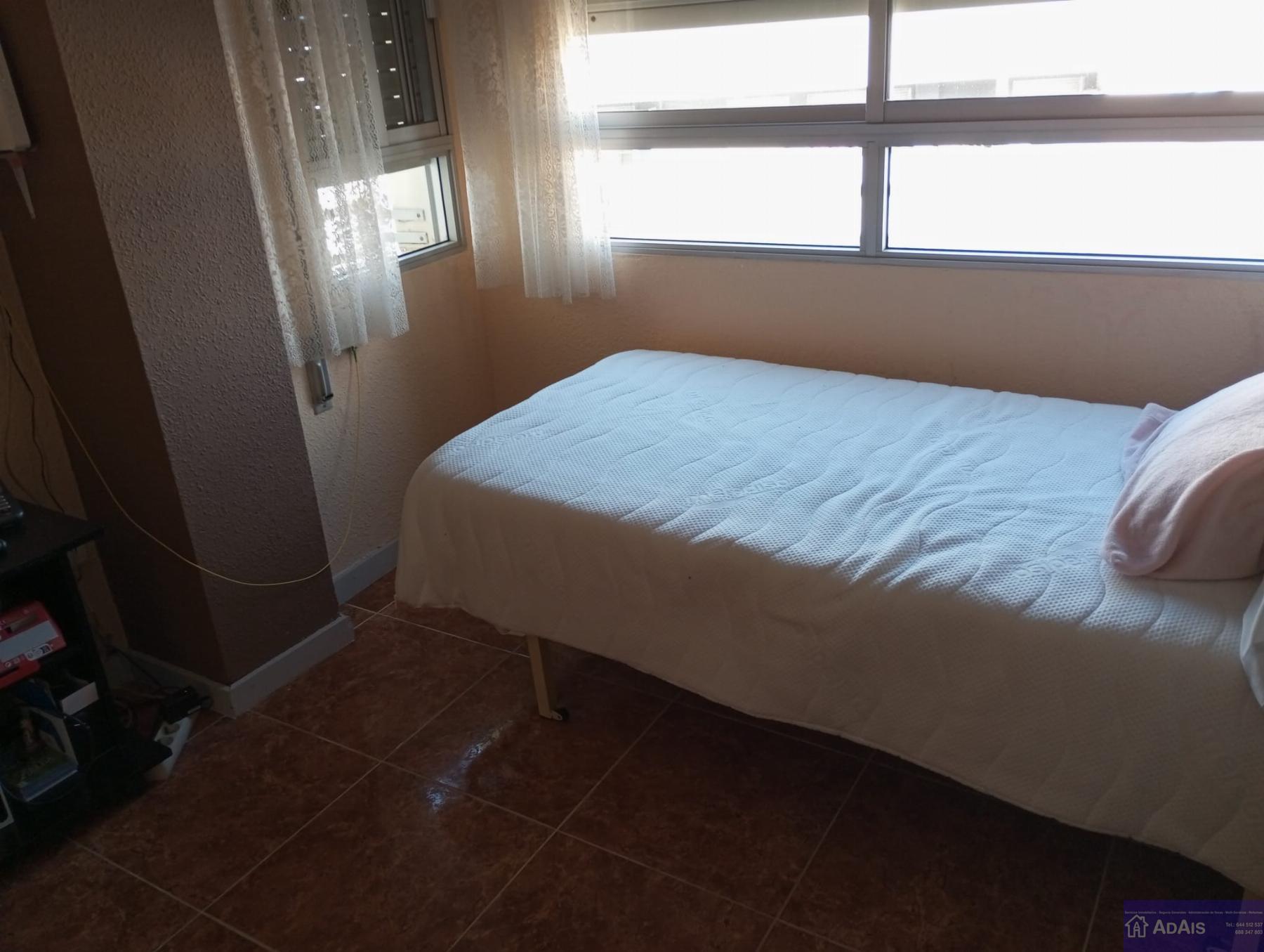 For sale of flat in Gandia
